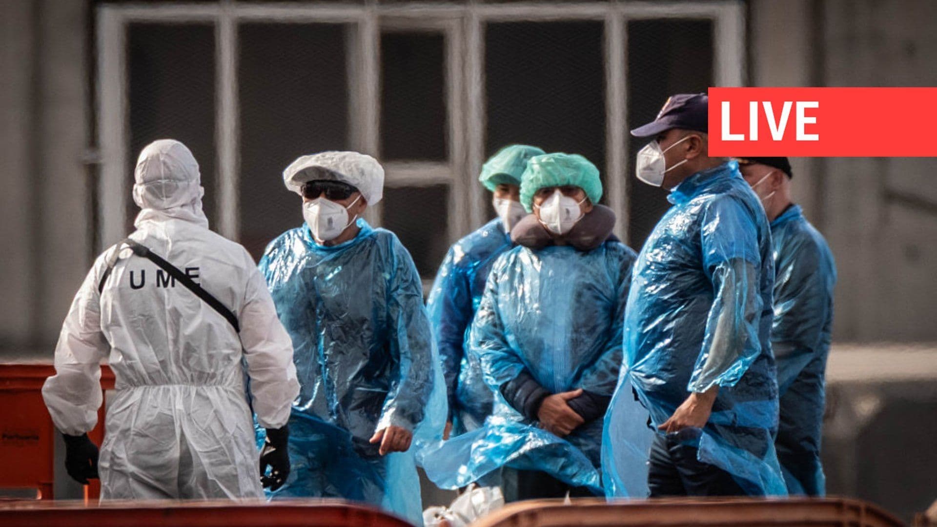 Évacuation des passagers d'un navire de croisière suite à une épidémie de Hantavirus