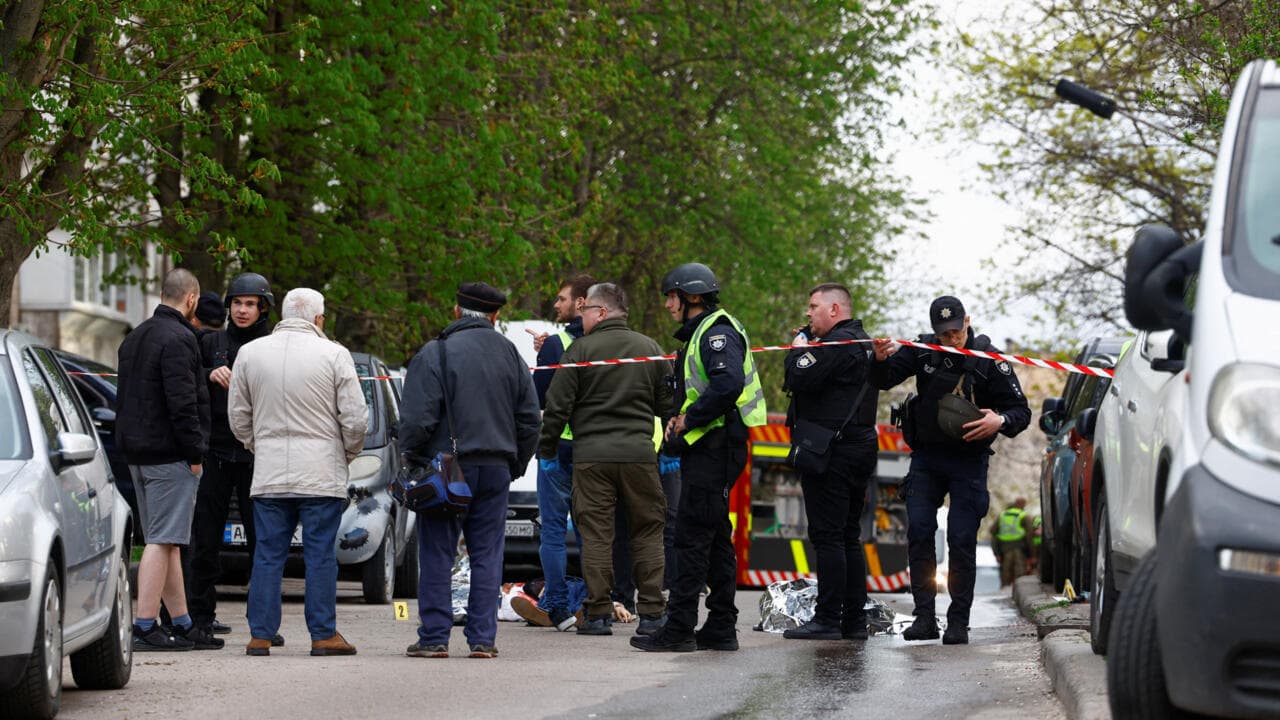 Fusillade et prise d'otages à Kiev : au moins cinq morts